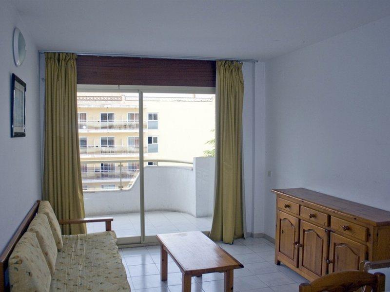 Apartamentos Arquus Center Salou Exterior photo