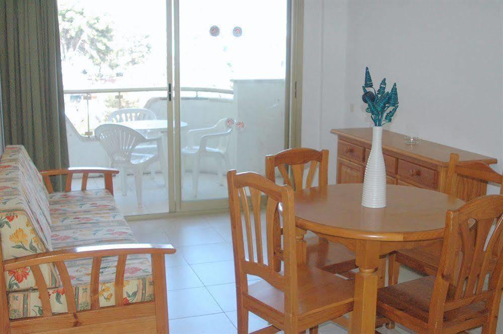 Apartamentos Arquus Center Salou Exterior photo